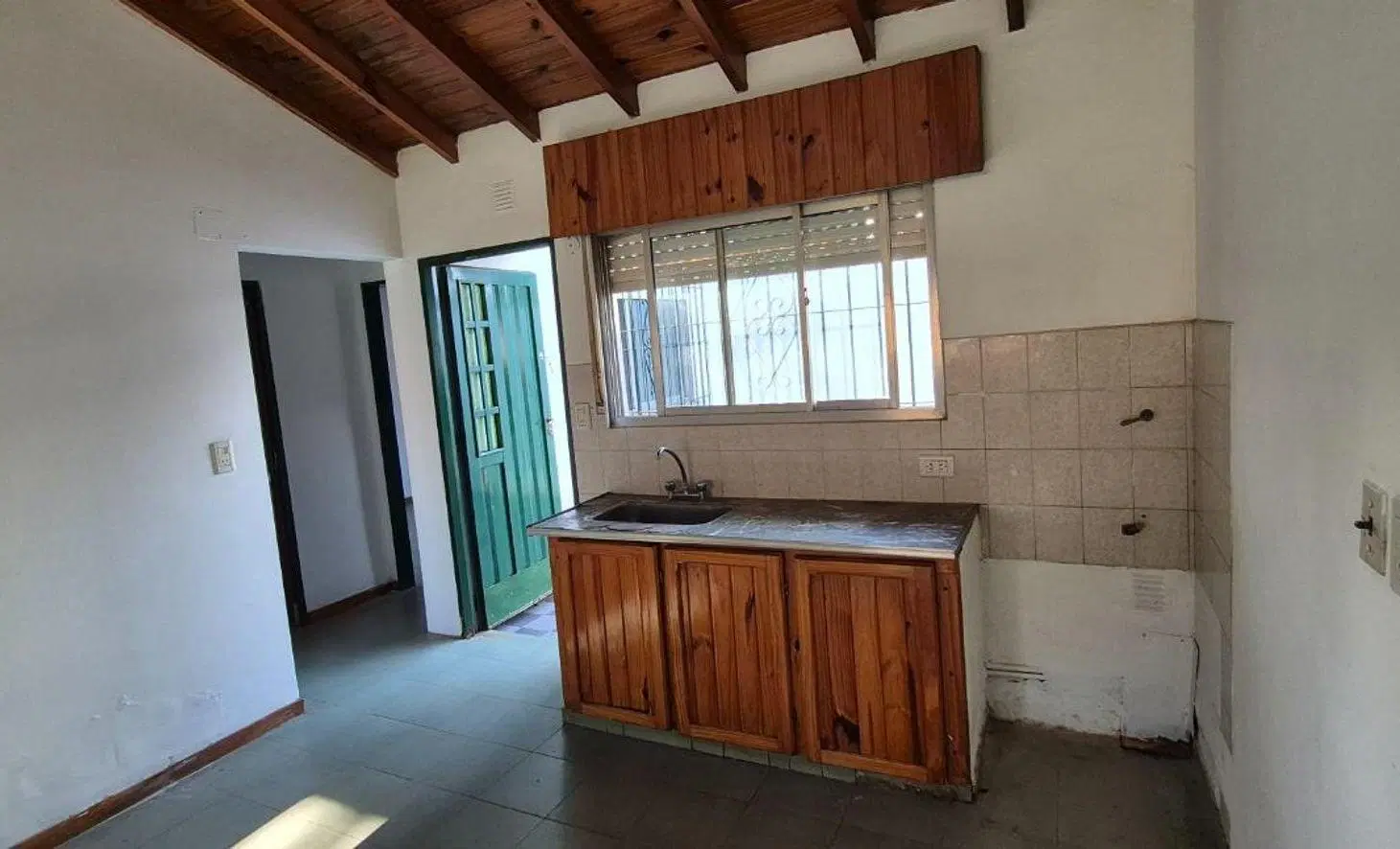 VENTA PH 3 AMBIENTES JOSE C PAZ 5