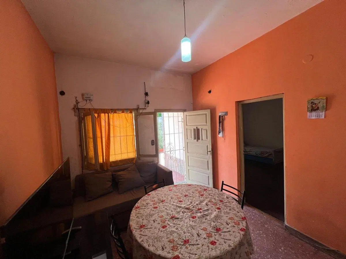 VENTA CASA 4 AMB CON COCHERA Y JARDIN  SAN MIGUEL 3