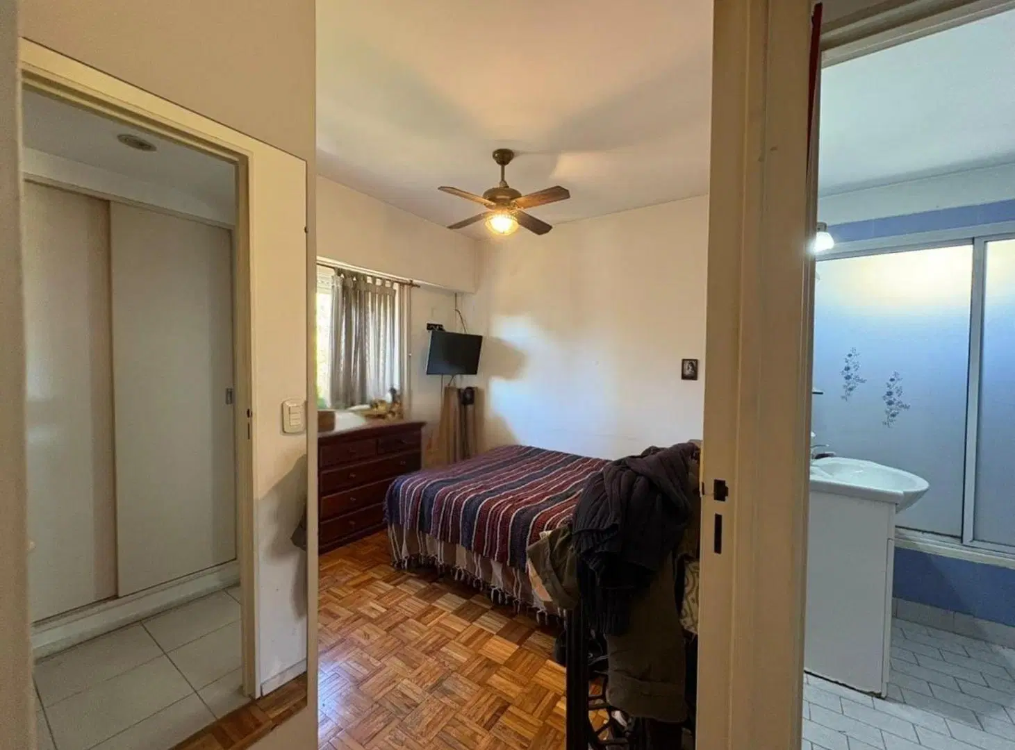 VENTA DEPTO 2 AMBIENTES CON BALCON EN SAENZ PEÑA 3