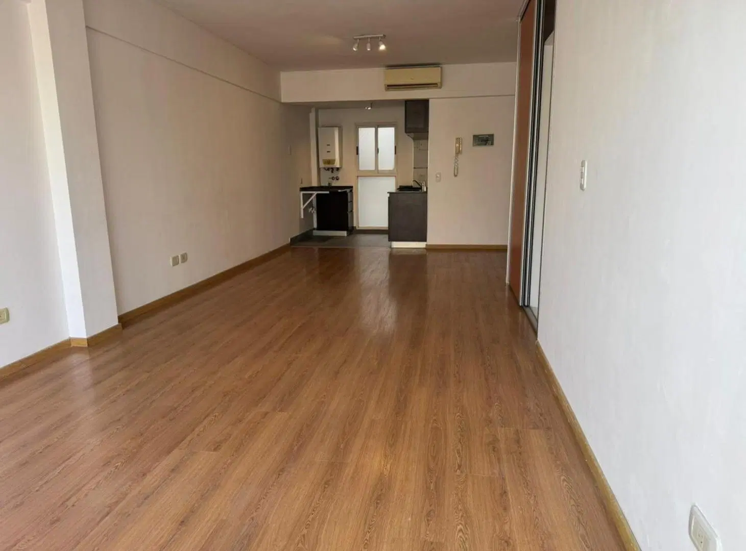 Depto mono amb  en venta en caballito con balcón 3