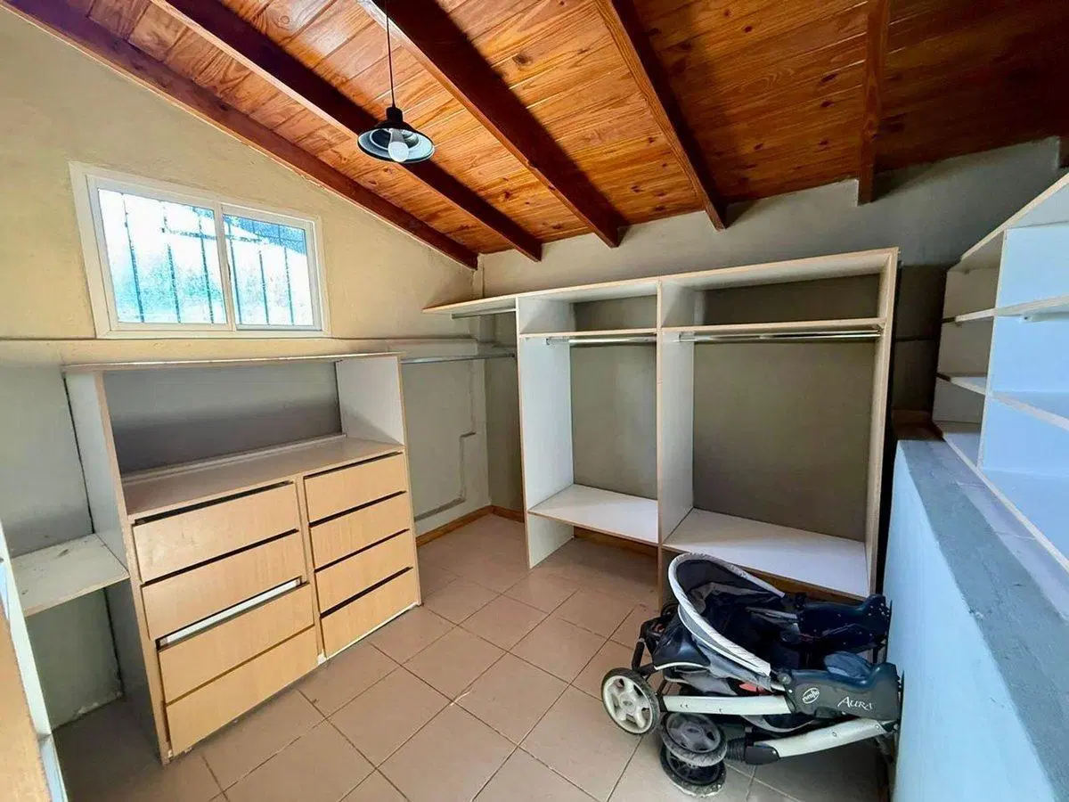 VENTA DE CASA 4 AMBIENTES EN BELLA VISTA 3