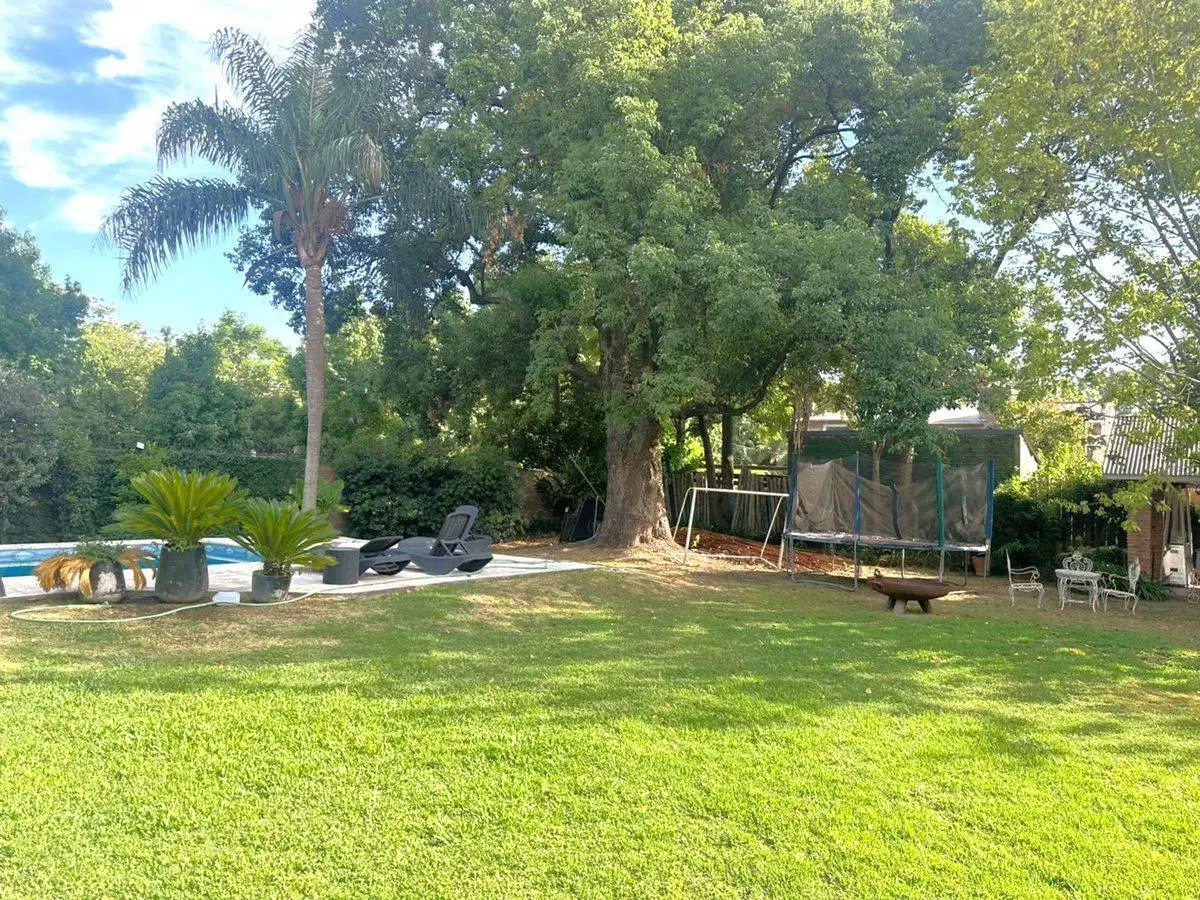 VENTA LOTE BELLA VISTA C/PILETA ESQUINA DE 447 M2 3