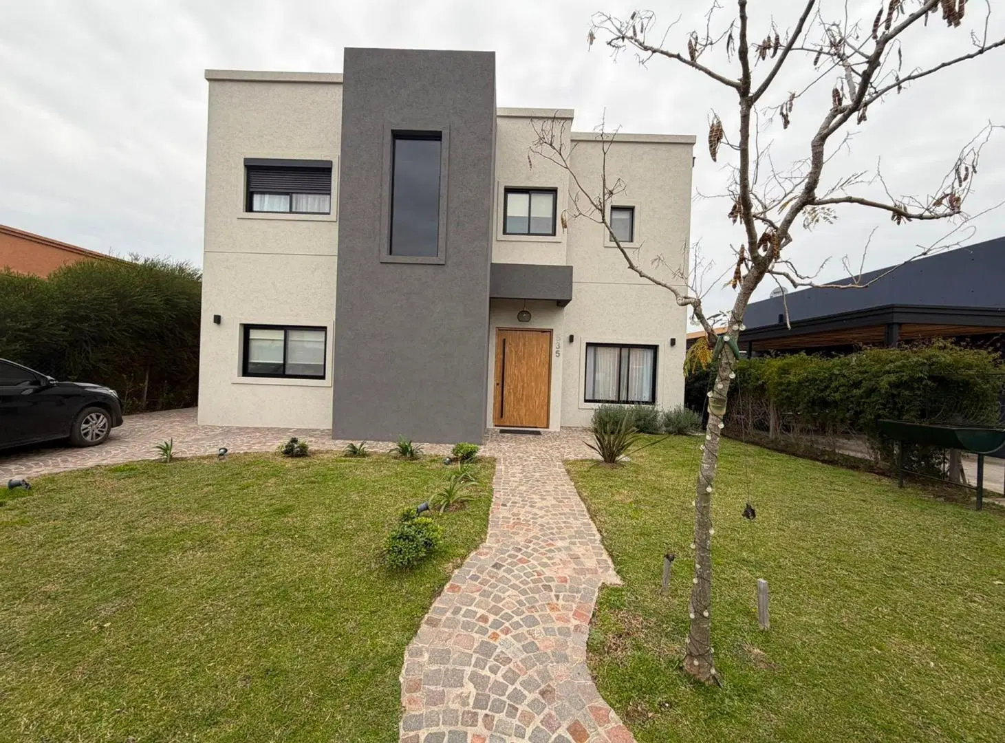 VENTA CASA 5 AMB. CON PILETA - PILAR DEL ESTE 3