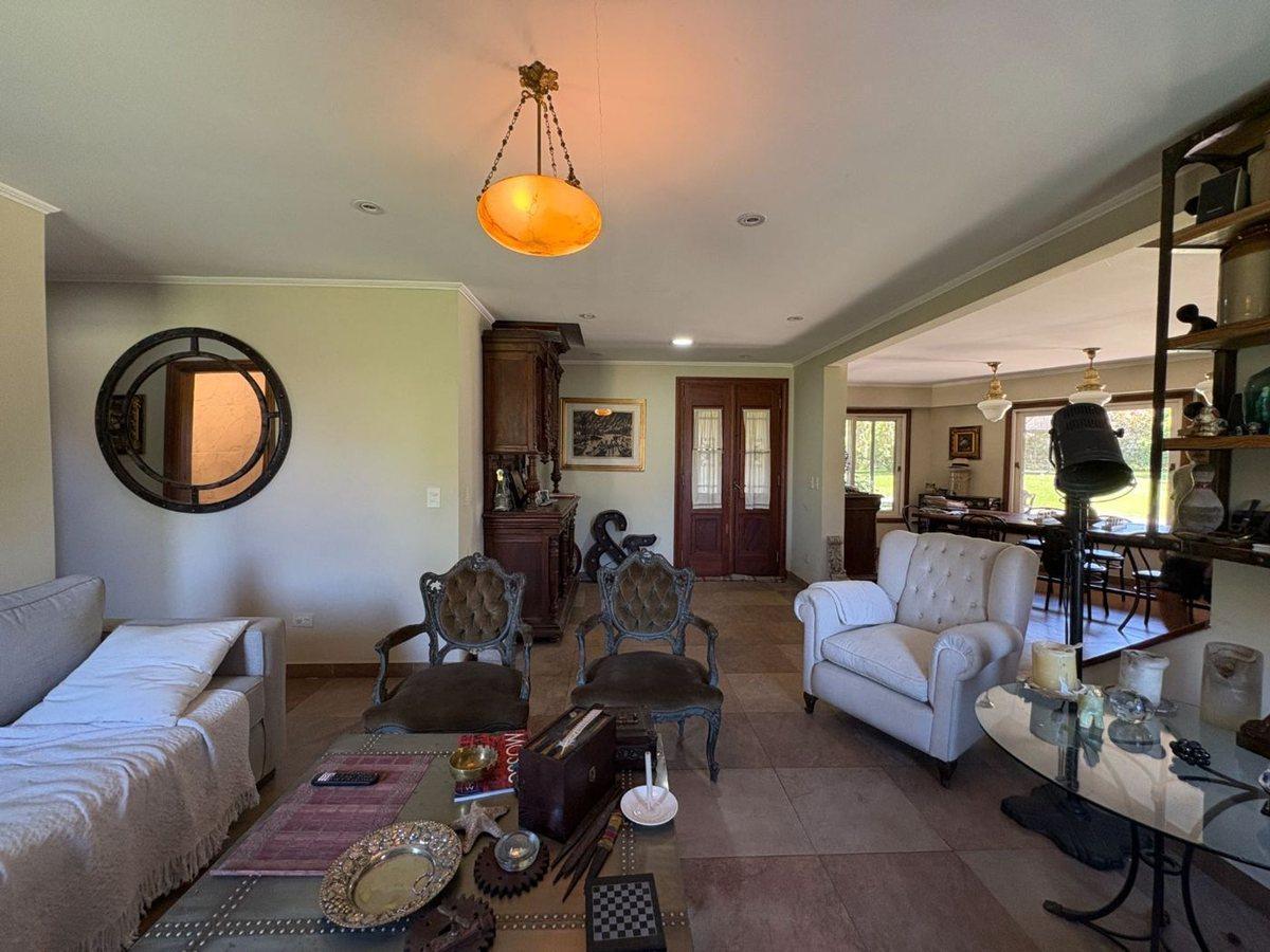 Foto de VENTA CASA 4 AMB-QUINCHO B°CHACRAS OPEN DOOR LUJAN, imagen 3