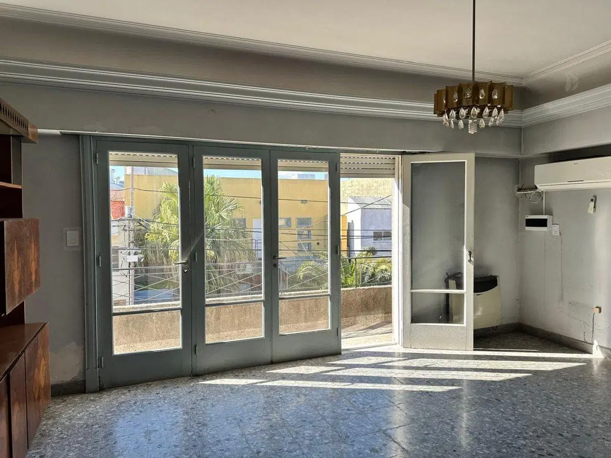 VENTA DEPARTAMENTO 4 AMBIENTES CON TERRAZA 2