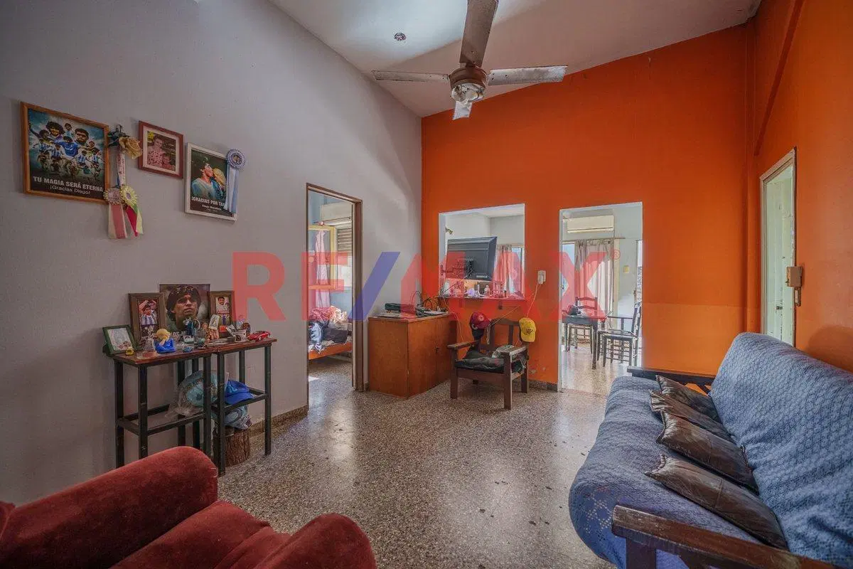 VENTA CASA CON DOS VIVIENDAS EN LOTE PROPIO 2