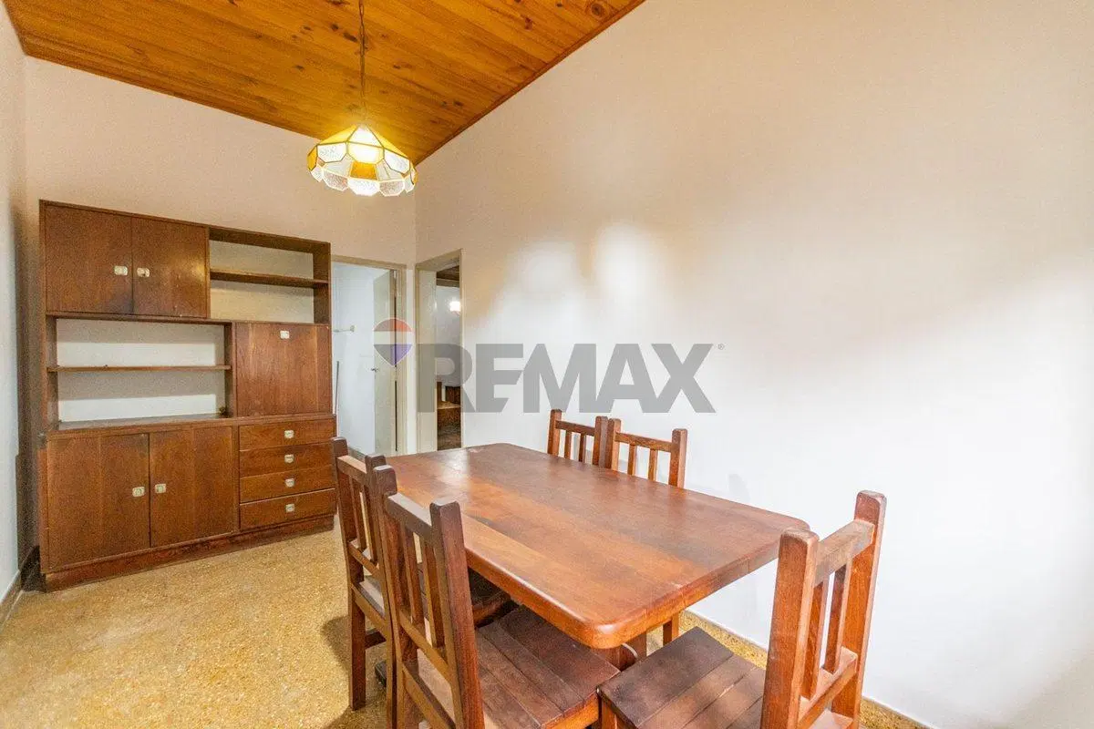 VENTA PH 3 AMBIENTES APTO CREDIT0 PATIO EN V.LYNCH 5
