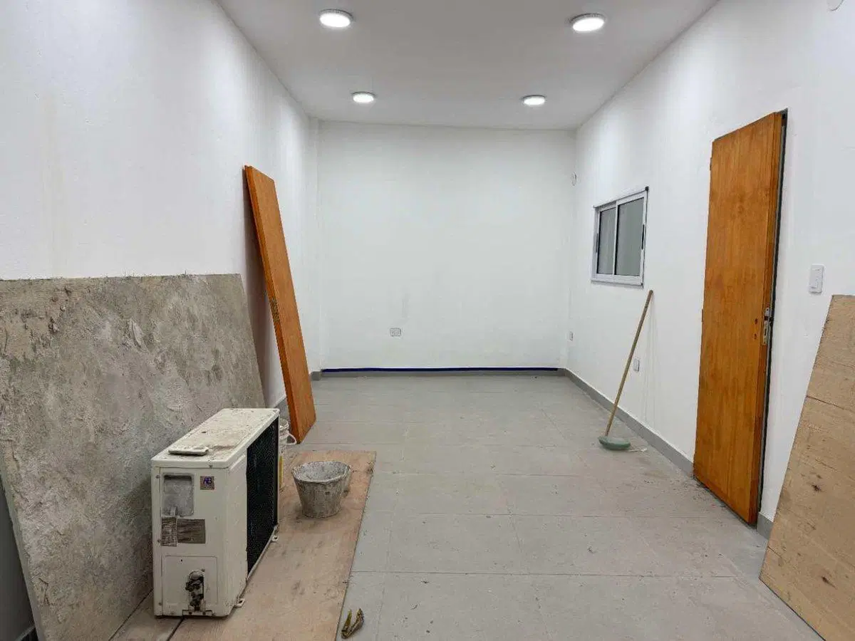 Depósito en venta 700 m2 Ciudadela 4