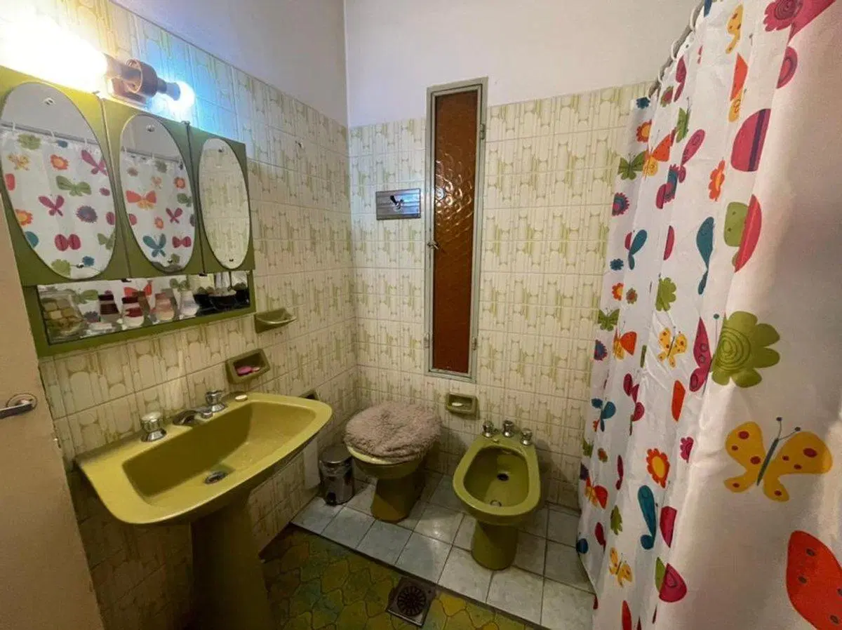 VENTA CASA 3 AMB + DEPTO JOSÉ C. PAZ ZONA COMERCIO 5