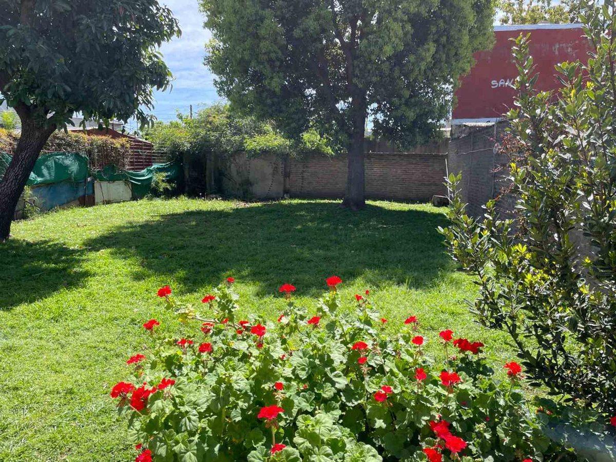 Foto de VENTA CASA 3 AMB CON AMPLIO PARQUE EN SOURDEAUX, imagen 4