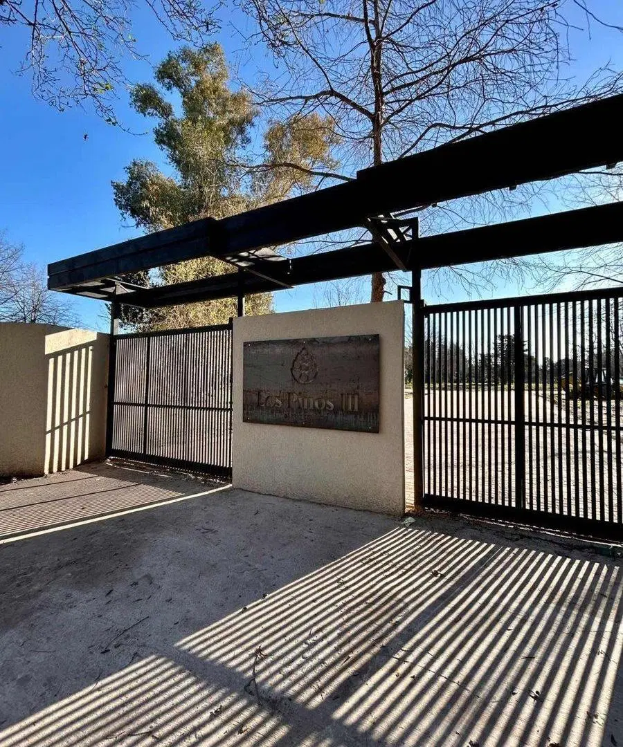 VENTA DE LOTES EN BARRIO CERRADO "LOS PINOS III" 3