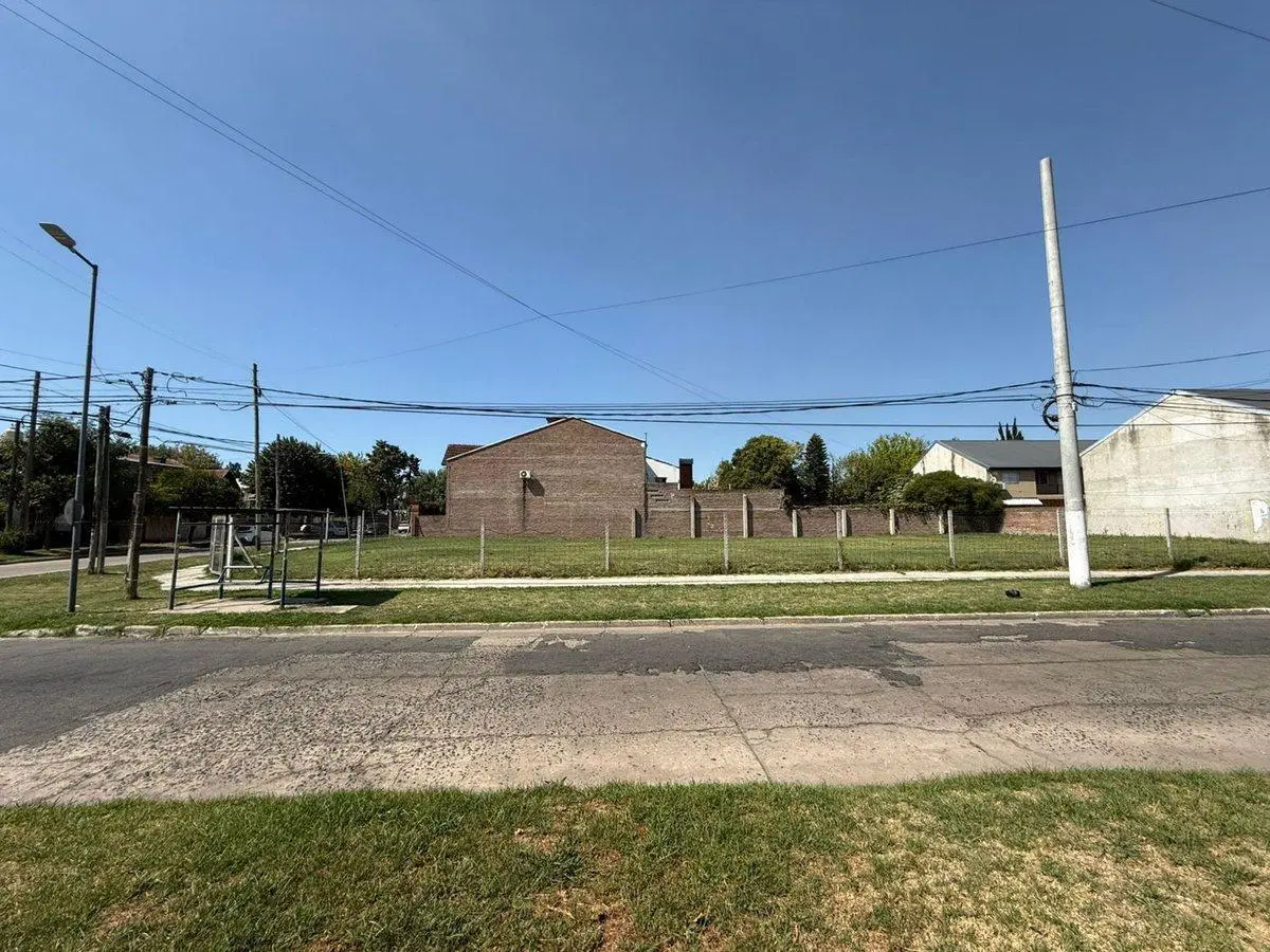 VENTA LOTE ESQUINA SAN MIGUEL APTO CRÉDITO 3