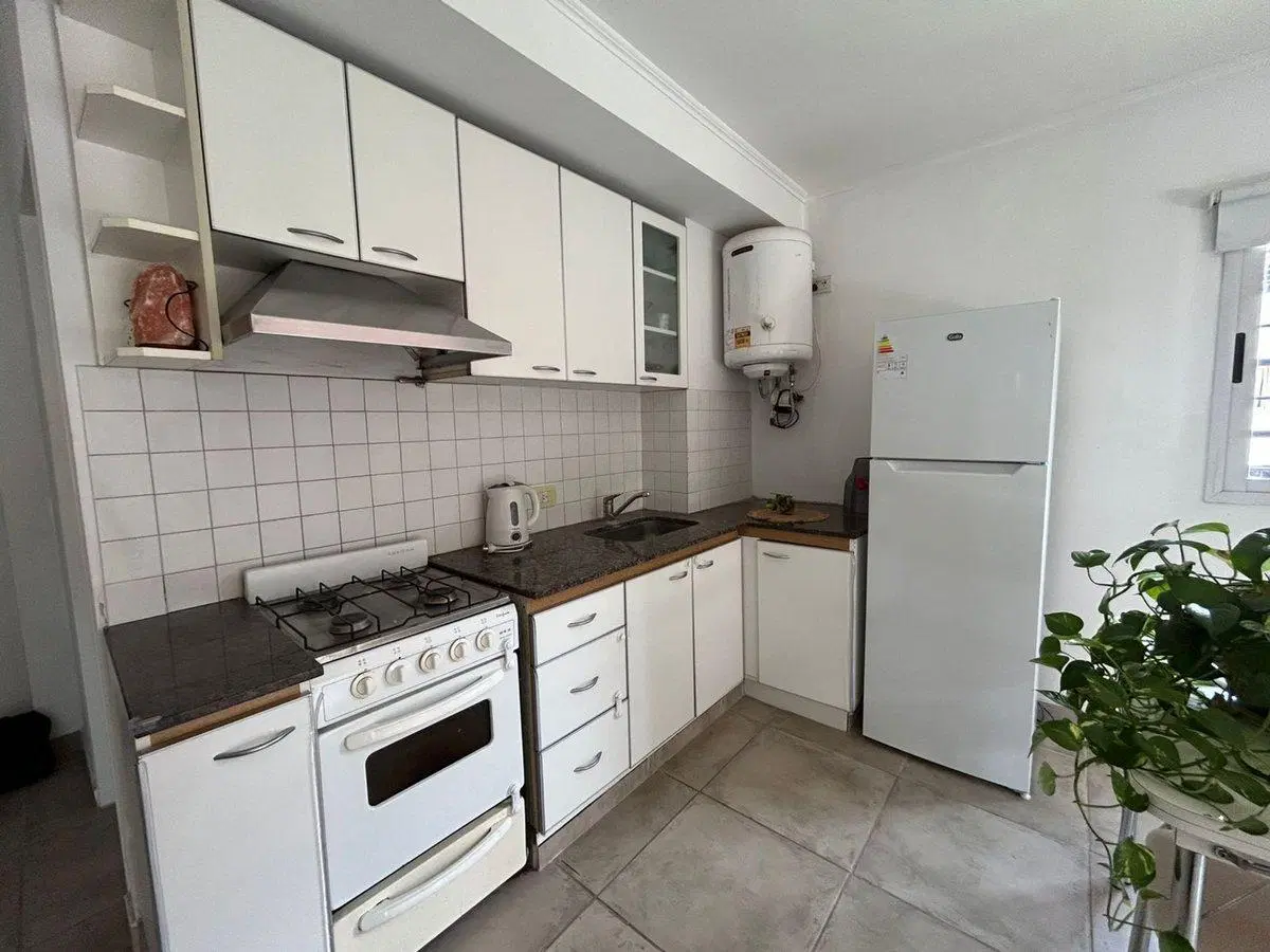 VENTA MONOAMBIENTE CON COCHERA EN SAN MIGUEL 5
