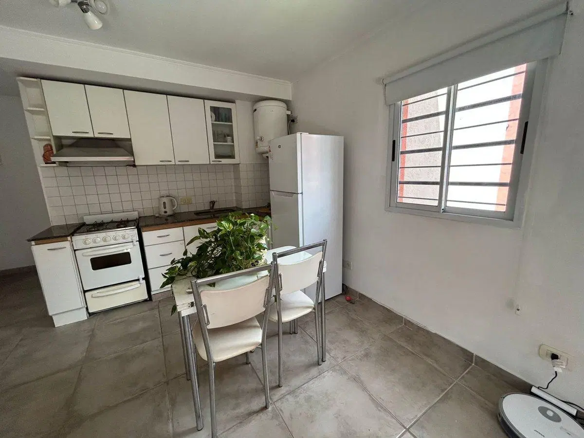 VENTA MONOAMBIENTE CON COCHERA EN SAN MIGUEL 8