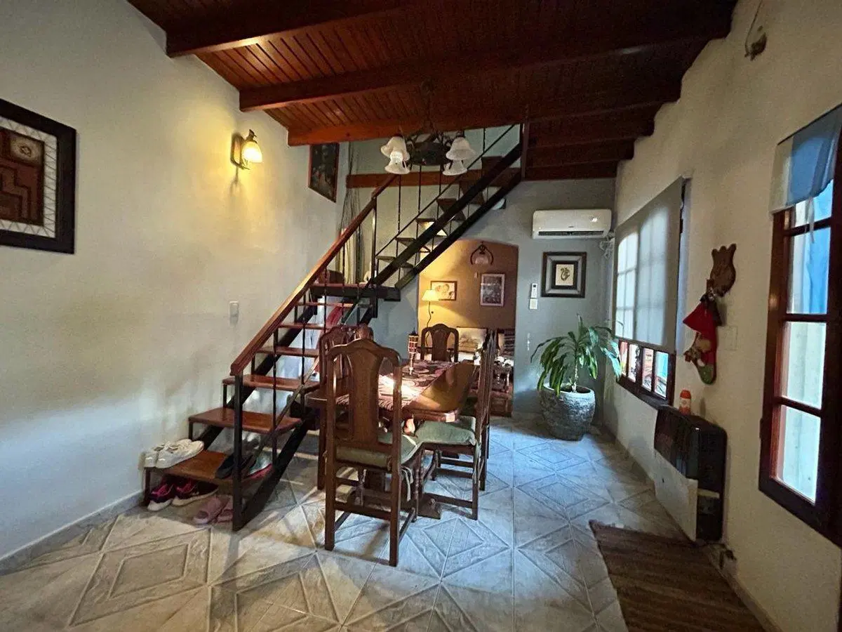 CASA EN PH 3/4 AMBIENTES PATIO PILETA GARAJE MUÑIZ 5