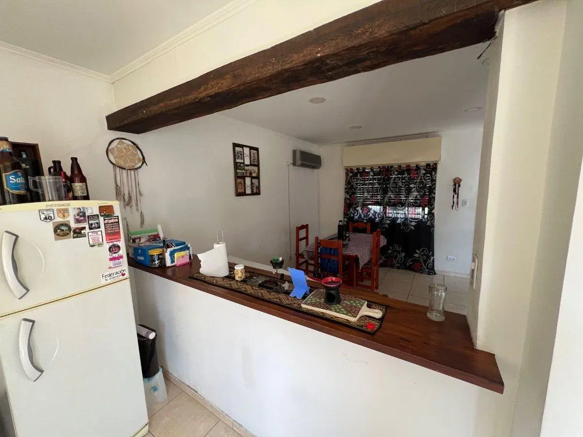 CASA 3 AMBIENTES RECICLADA EN VENTA – CASTELAR 8