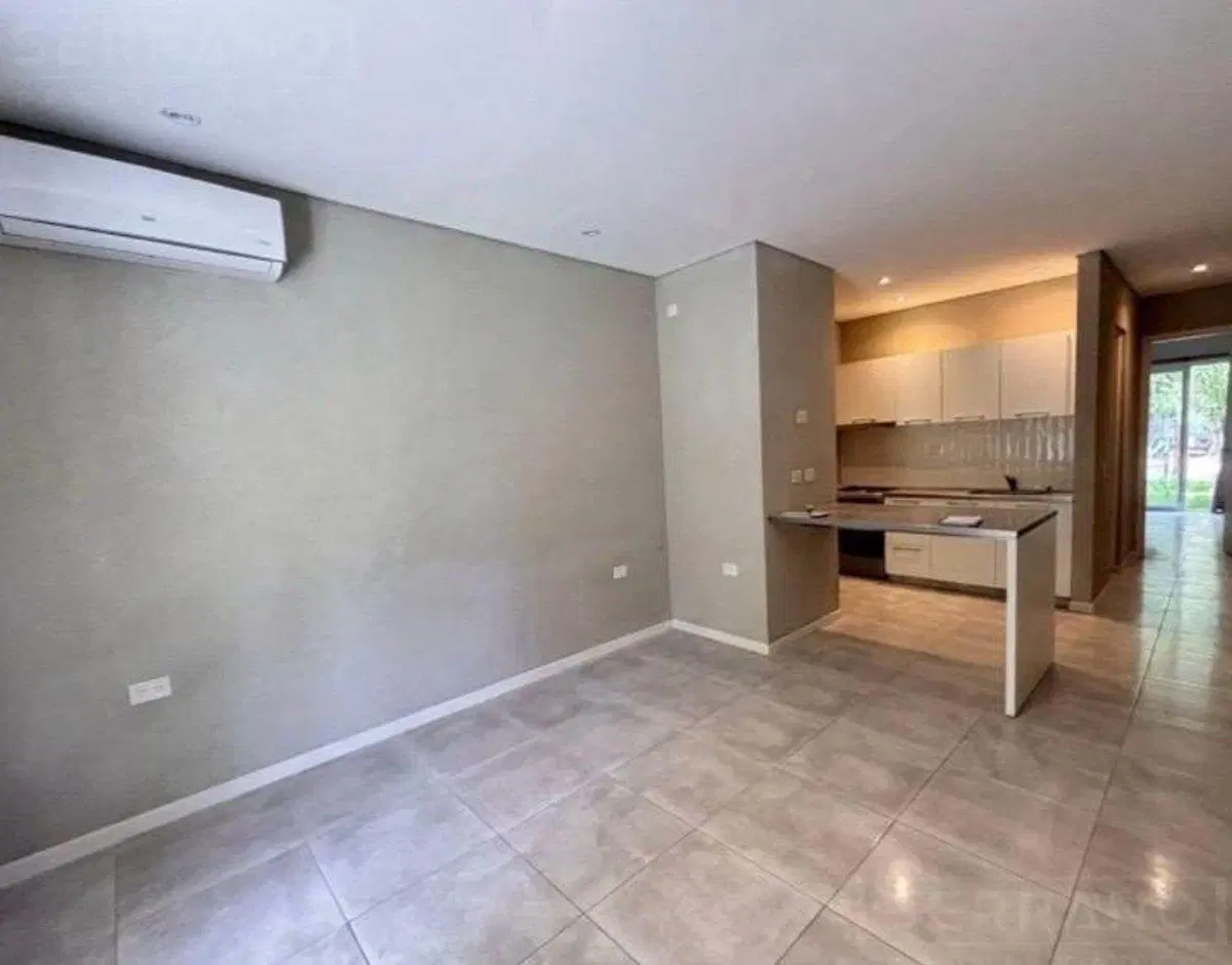 VENTA DEPARTAMENTO DOS AMB. EN CONDOMINIO CARDALES 2
