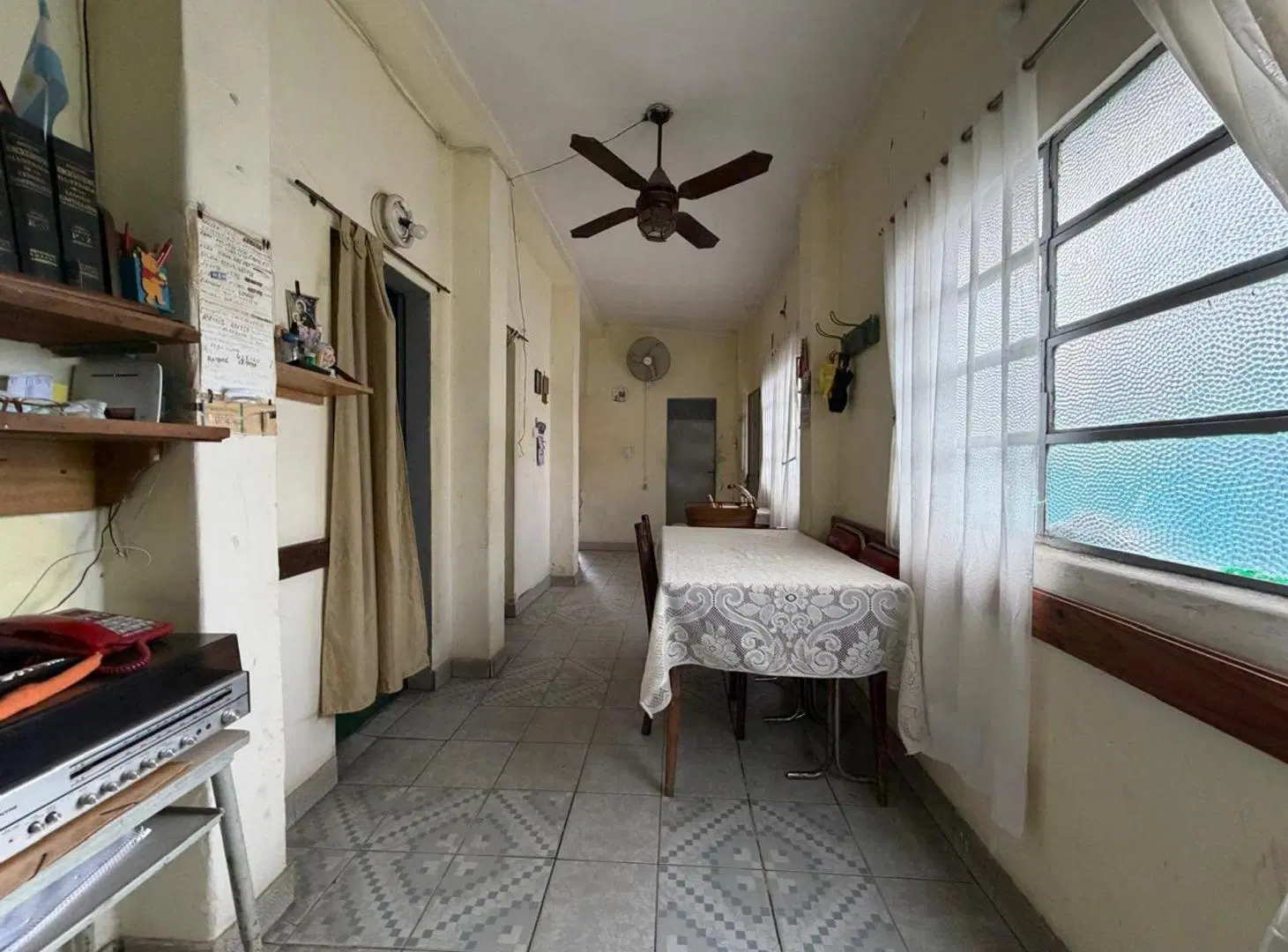 VENTA CASA 3 AMBIENTES CON PATIO Y JARDIN - JCP 2