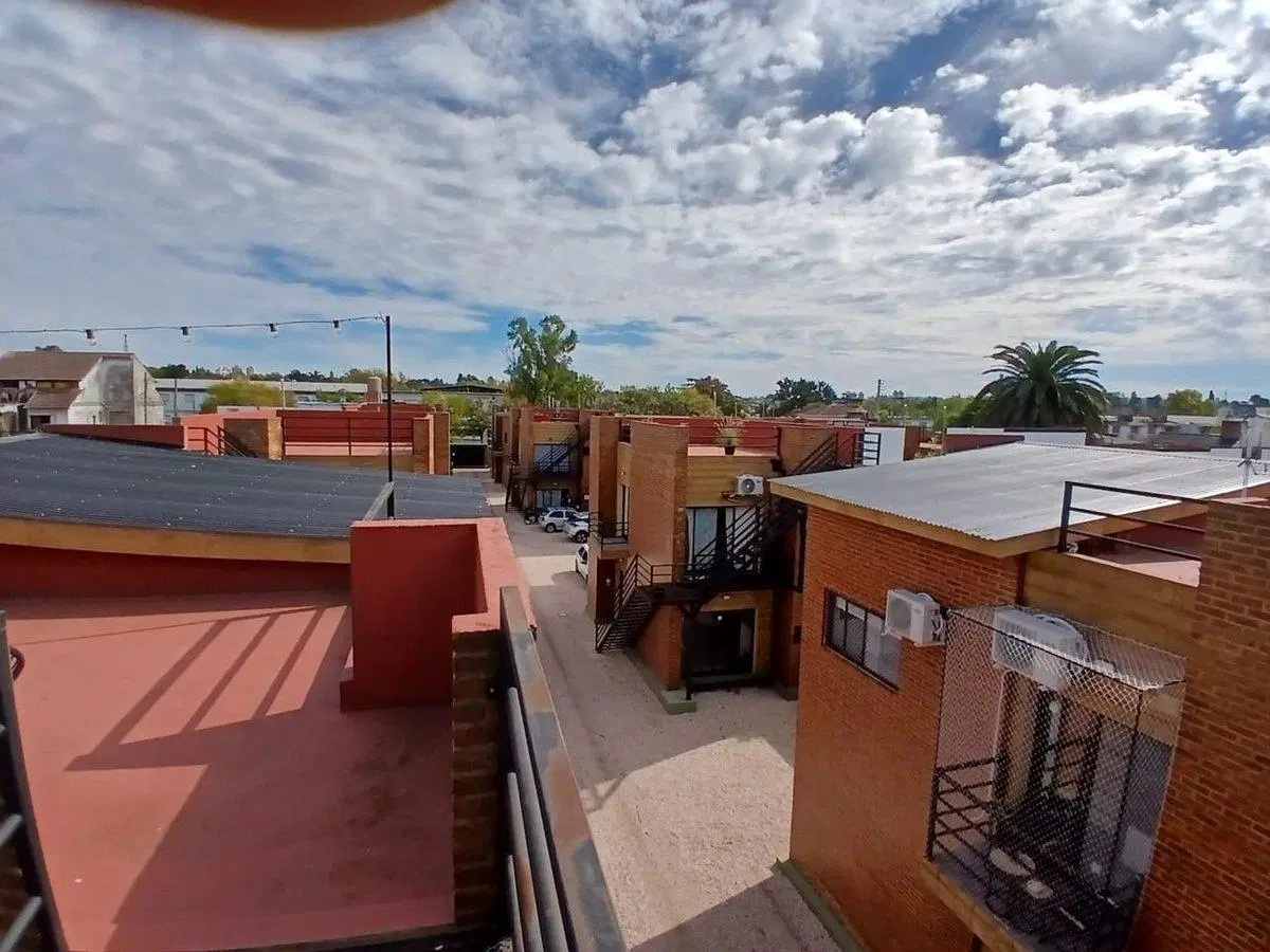 VENTA DPTO 2 AMBIENTES TERRAZA COCHERA BELLA VISTA 8