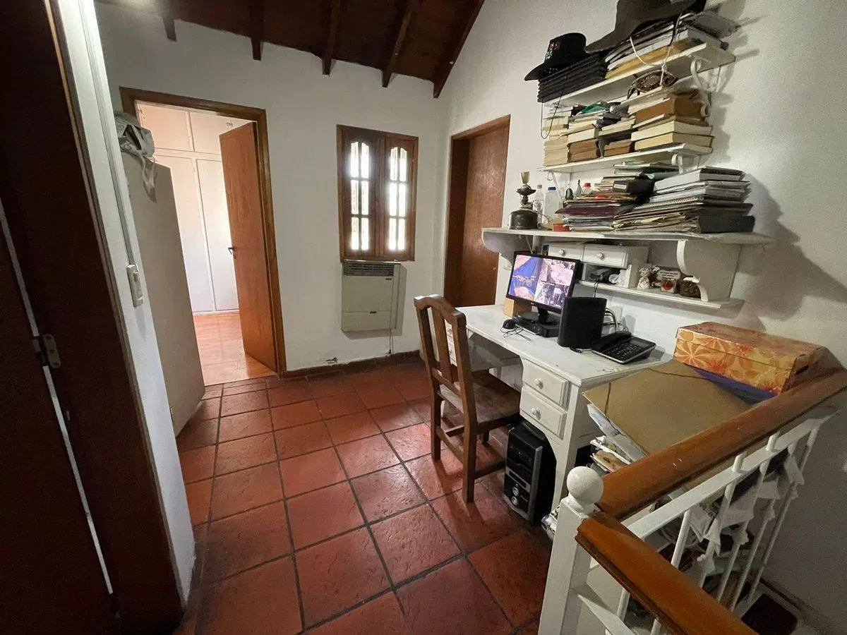 VENTA CASA 4 AMBIENTES HURLINGHAM 8
