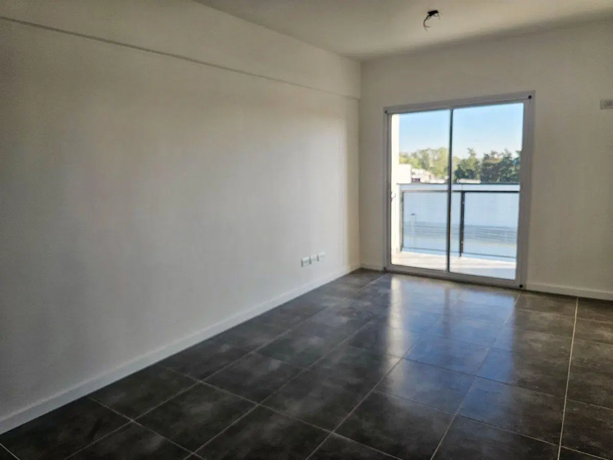 VENTA DEPARTAMENTO 4 AMBIENTES SAN FERNANDO 8