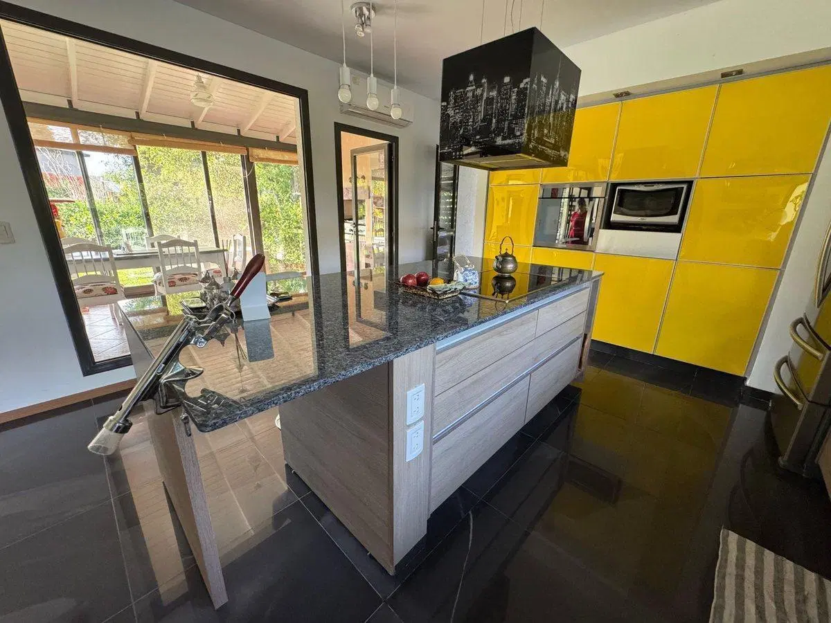 VENTA CASA 4 AMB. IMPECABLE EN LOS POTRILLOS PILAR 2