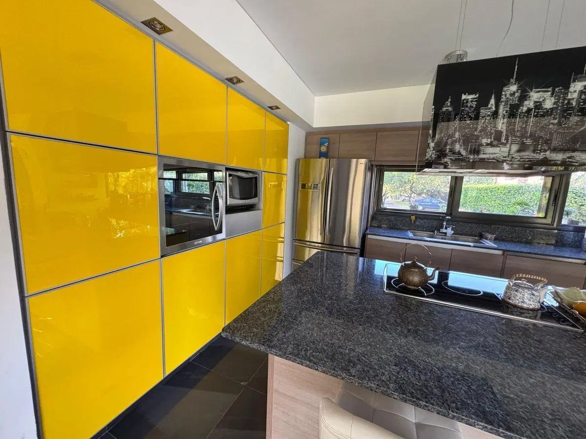 VENTA CASA 4 AMB. IMPECABLE EN LOS POTRILLOS PILAR 8