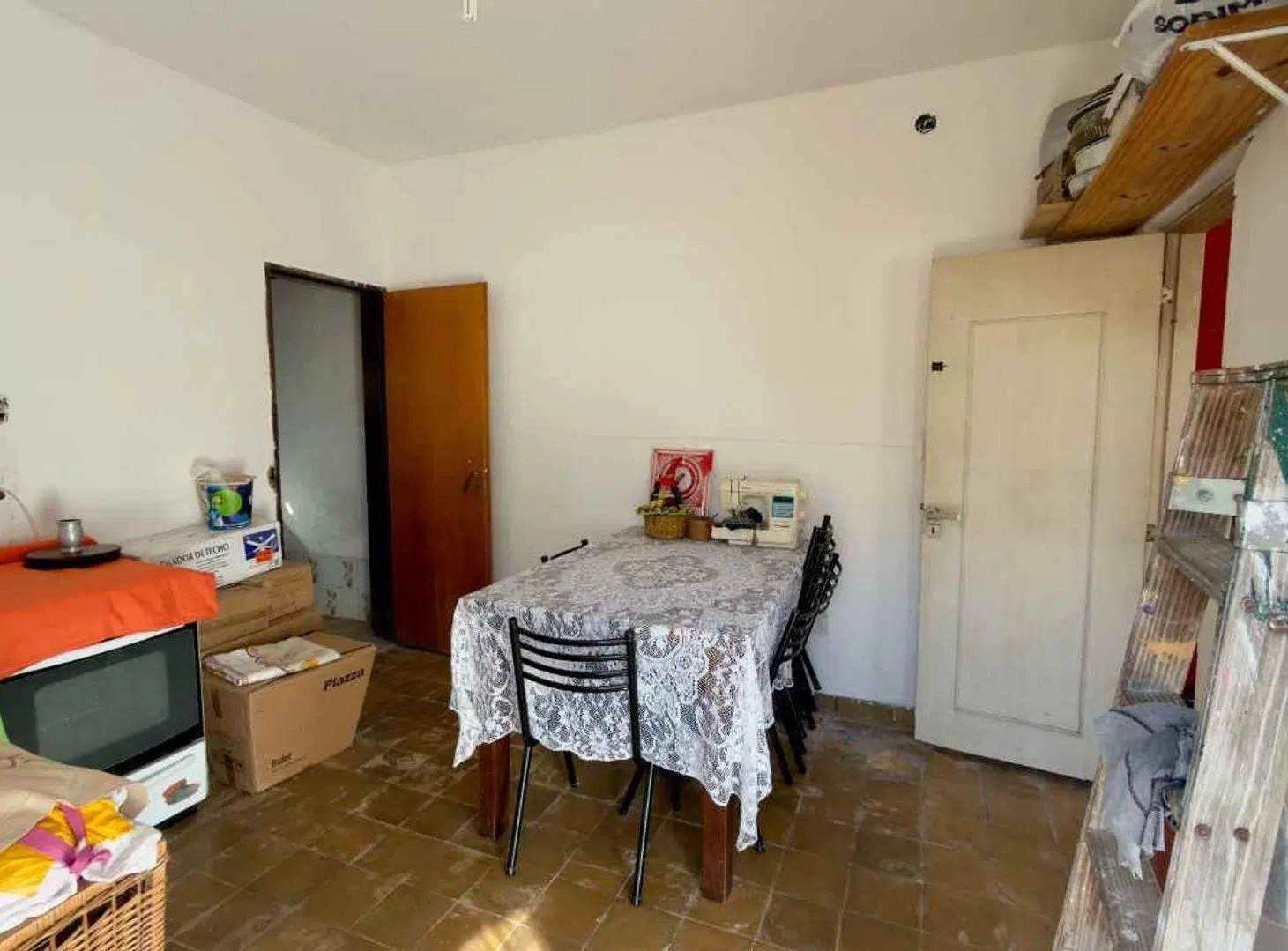 VENTA CASA 4 AMBIENTES BELLA VISTA 3