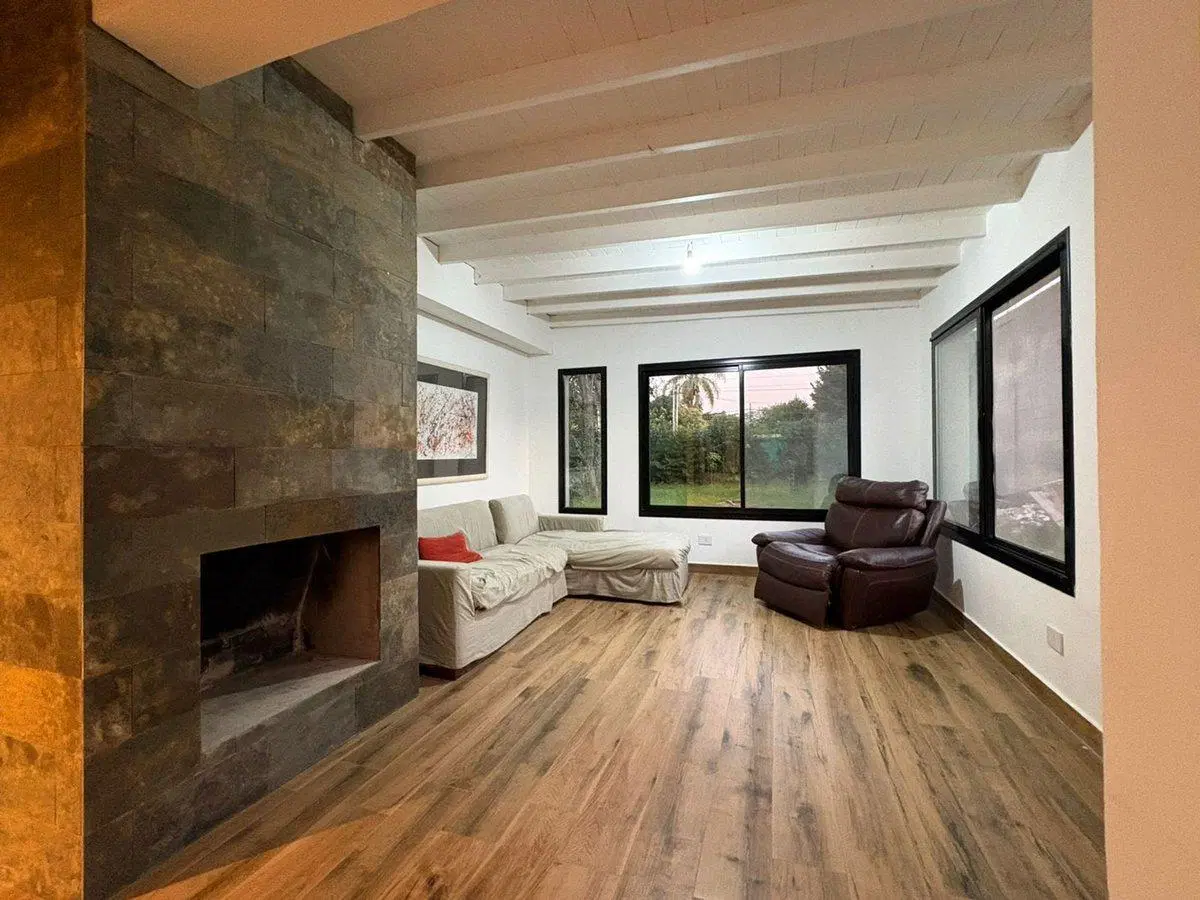 VENTA CASA 5 AMBIENTES DEL VISO 5