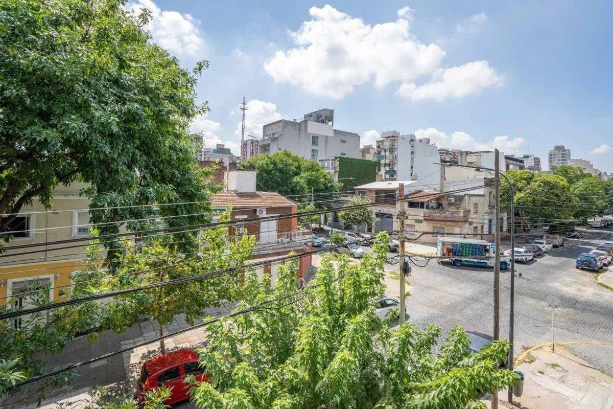 Venta Depto 2 amb Villa Urquiza con Patio en Pozo 8
