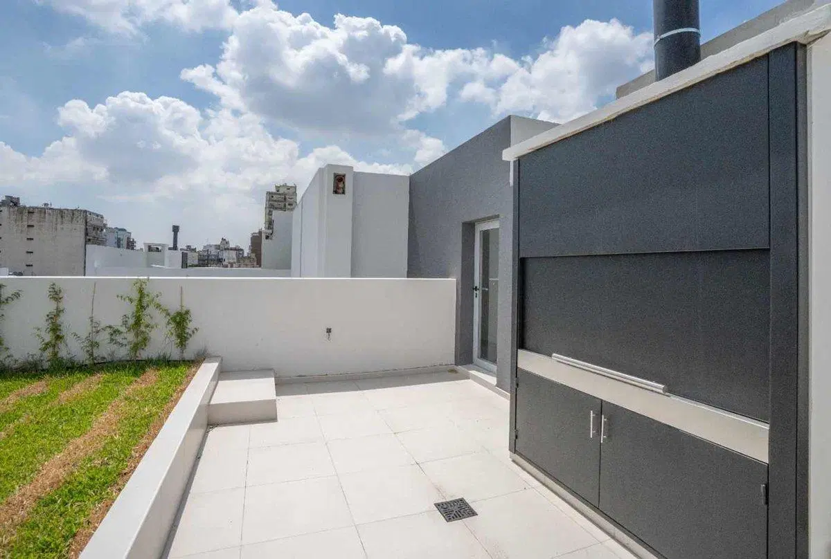 Venta Depto 2 amb Villa Urquiza con Patio en Pozo 2