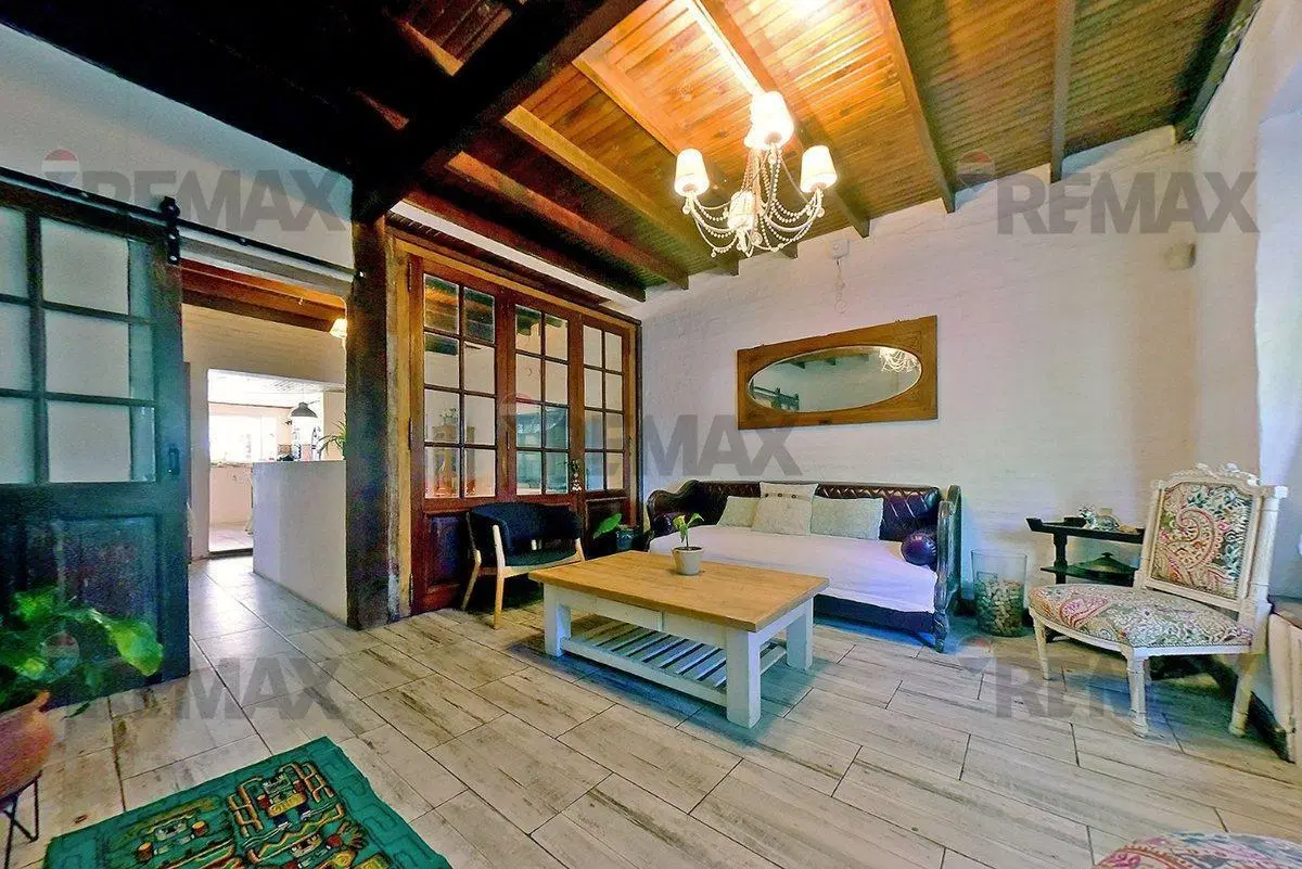 CASA 5 AMBIENTES-BELLA VISTA-APTO CRÉDITO-PISCINA 5