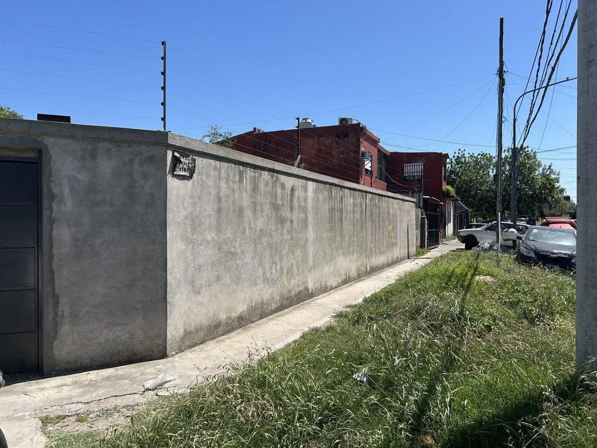 VENTA LOTE CON QUINCHO Y PISCINA EN HURLINGHAM 3