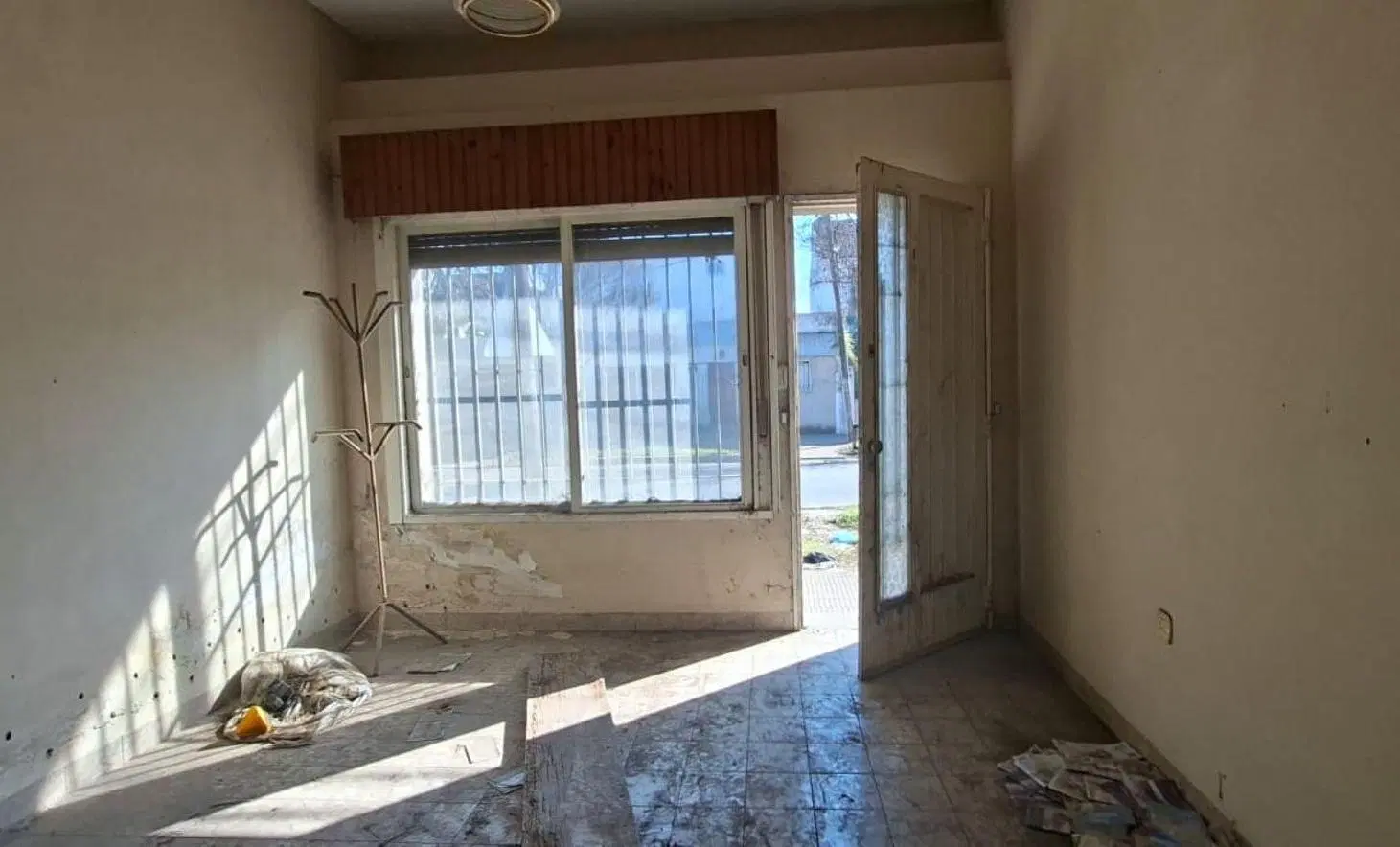 Venta casa 3 ambientes MUÑIZ 3