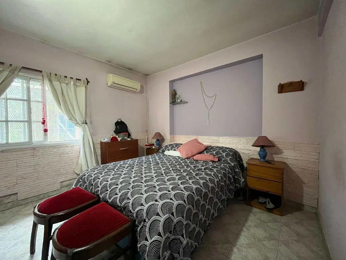 VENTA CASA 4 AMBIENTES MULTIFAMILIAR JOSE C PAZ 5