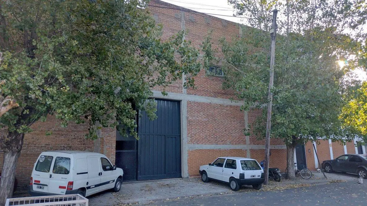 VENTA GALPÓN VICTORIA 4