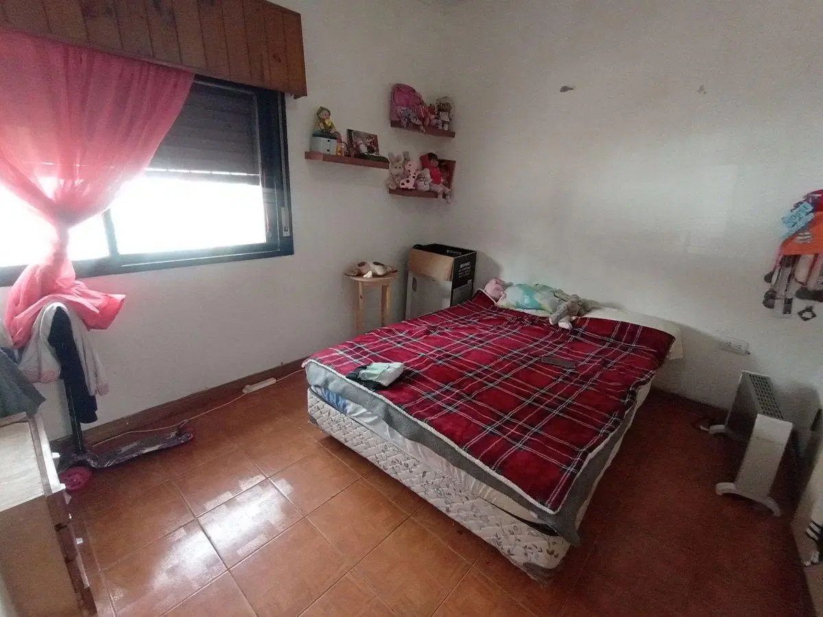 VENTA BLOCK 5 DEPTOS CASA GARAGE MARTIN CORONADO 4