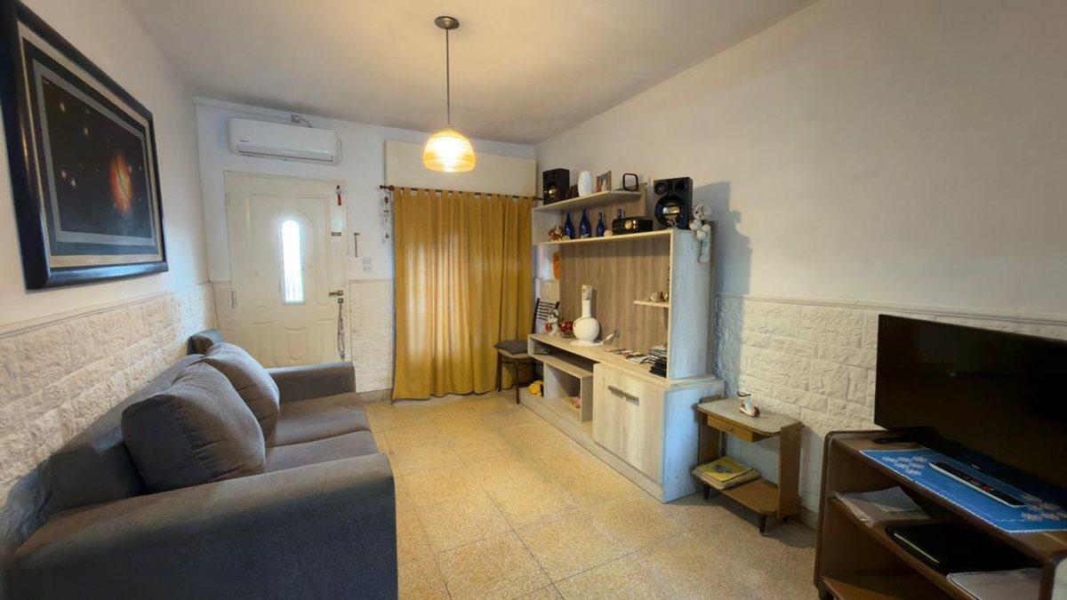 Foto de VENTA CASA 3 AMB. BELLA VISTA C.COCHERA QUINCHO, imagen 3