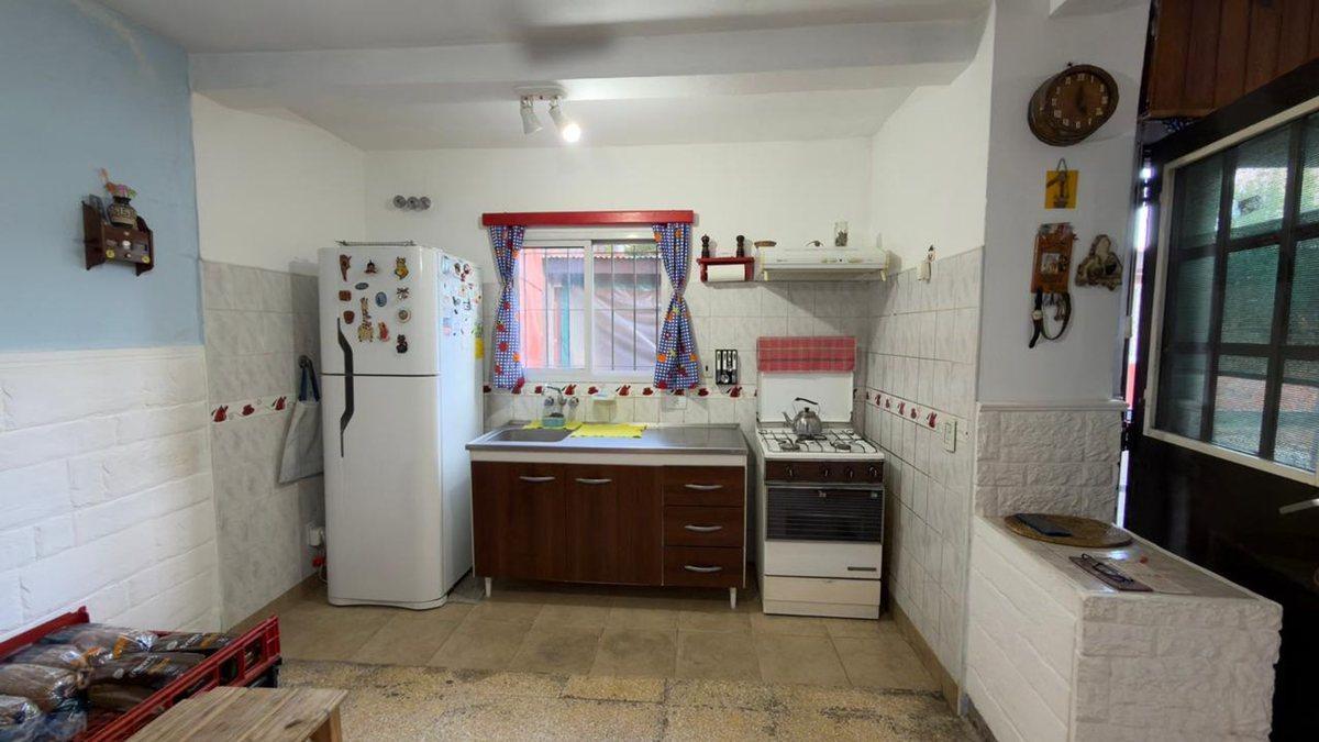 Foto de VENTA CASA 3 AMB. BELLA VISTA C.COCHERA QUINCHO, imagen 1