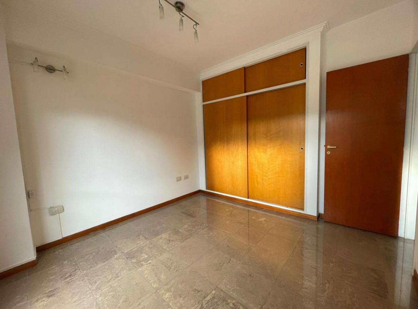 Foto de ALQUILER MONOAMBIENTE VILLA PUEYRREDÓN, imagen 4