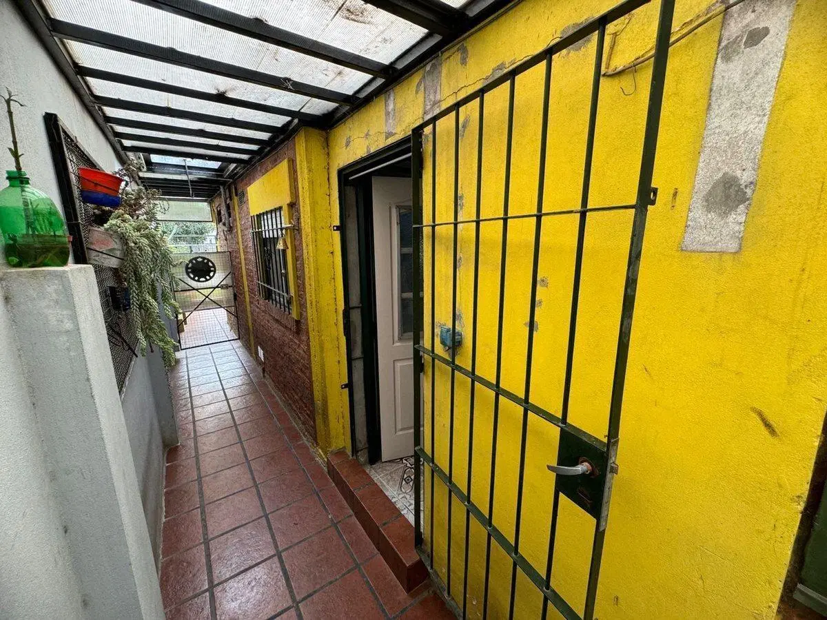 VENTA CASA 3 AMB + DEPTO 3 AMB EN JCP APTO CREDITO 5