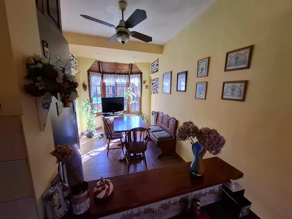 VENTA CASA QUILMES 5 AMB QUINCHO PILETA PARRILLA 3