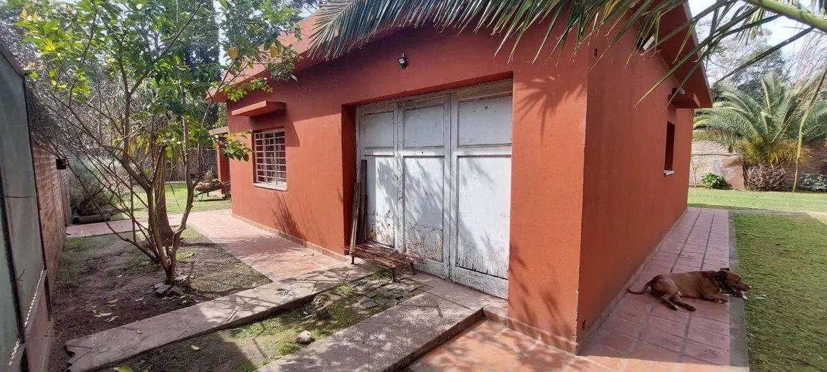 VENTA CASA QUINTA CON PILETA, PASO DEL REY 3