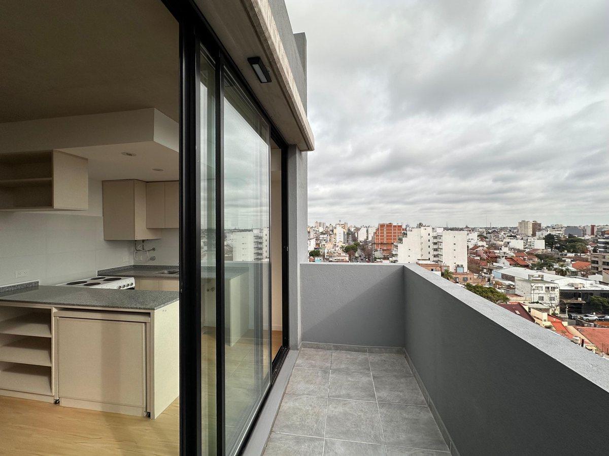 Foto de VENTA MONOAMBIENTE CON BALCON BELGRANO A ESTRENAR, imagen 1
