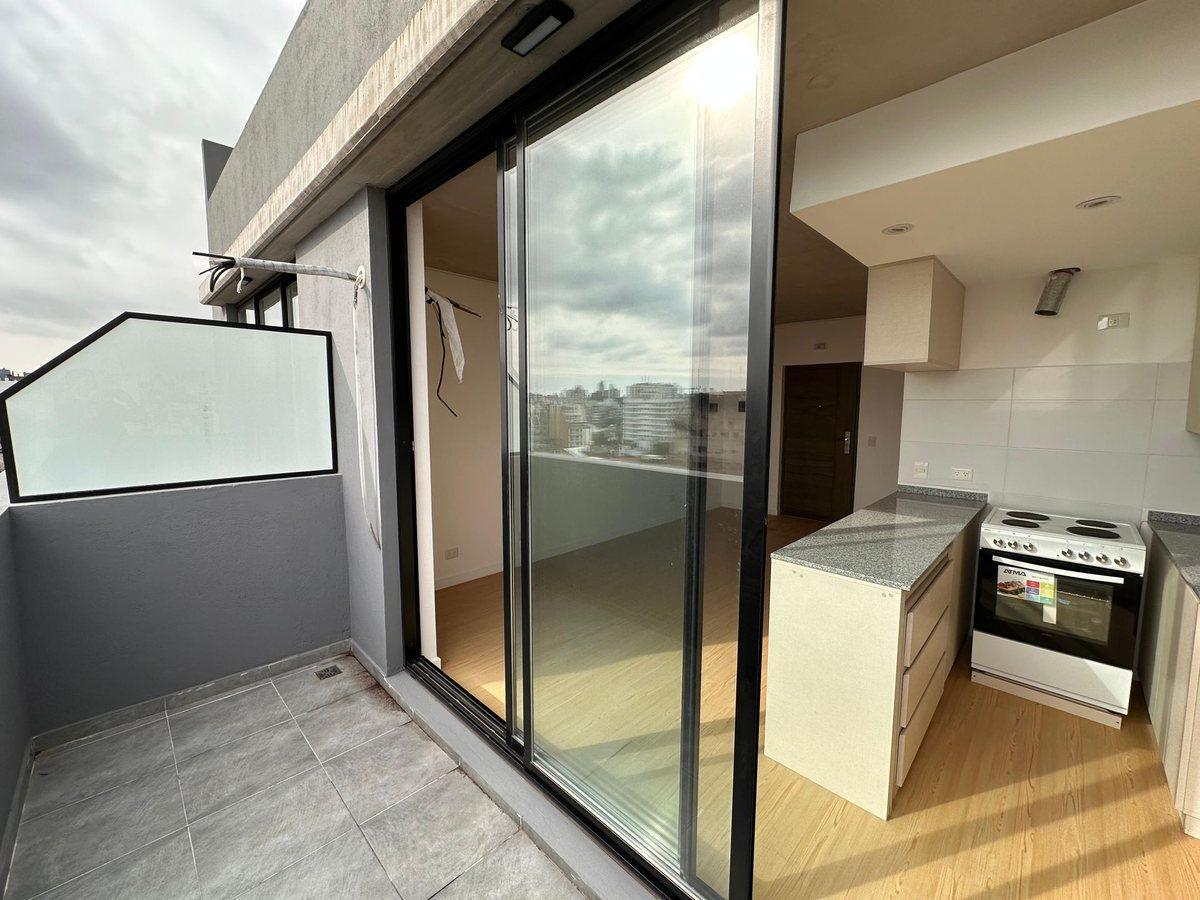Foto de VENTA MONOAMBIENTE CON BALCON BELGRANO A ESTRENAR, imagen 3