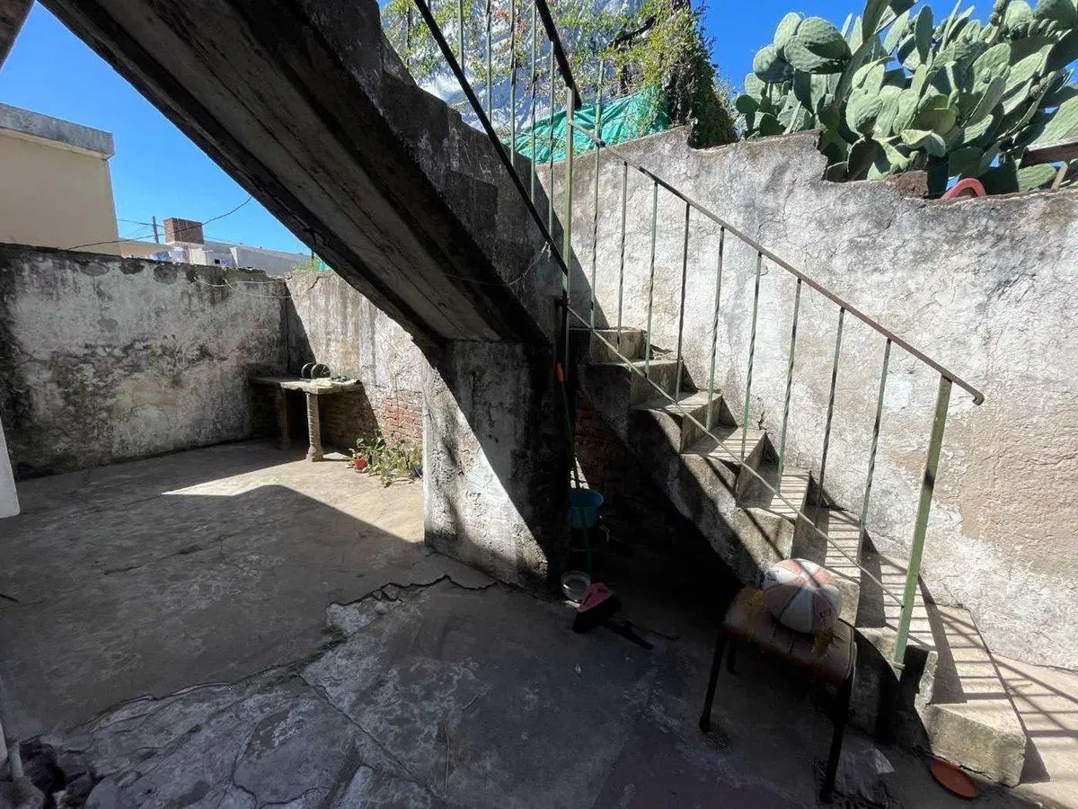 VENTA CASA Y PH 3 AMB JARDIN MARTIN CORONADO 4