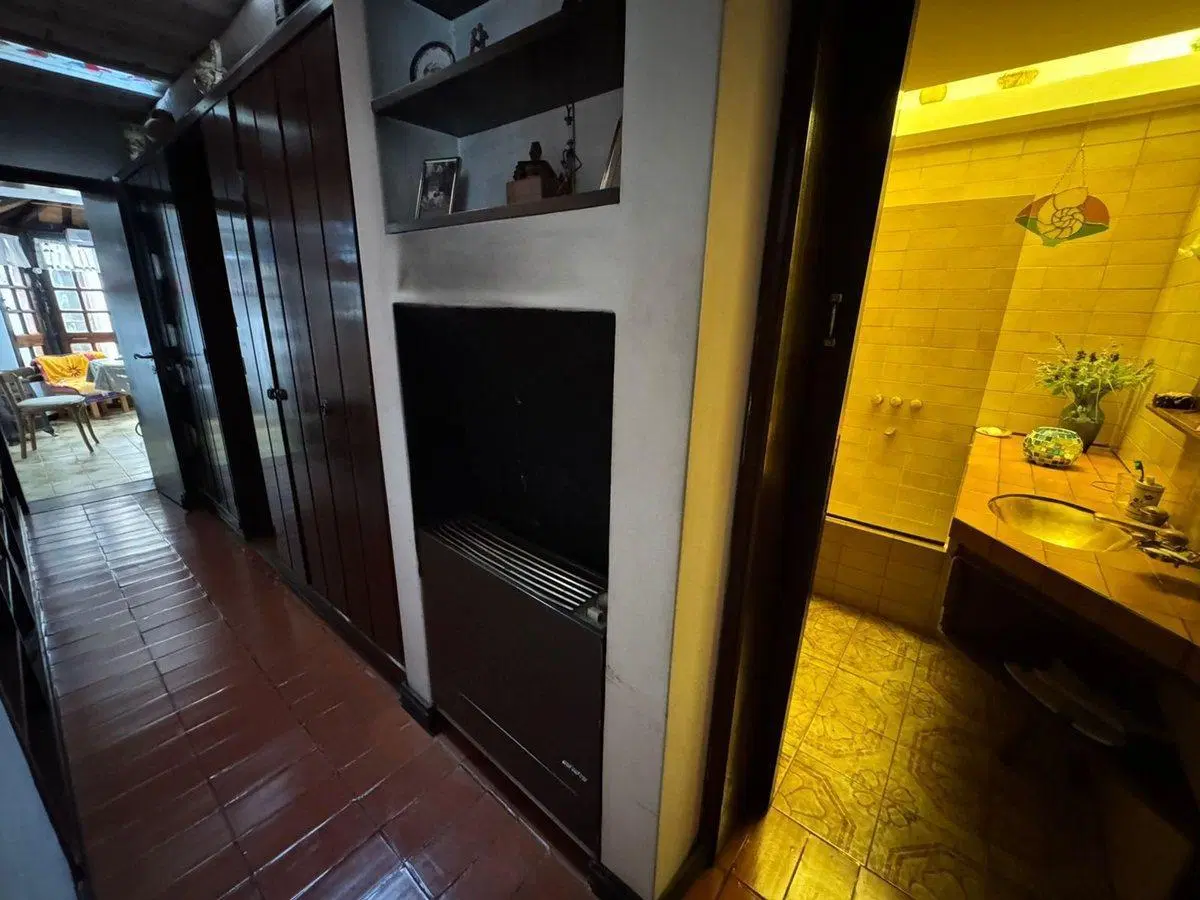 VENTA CASA 4AMB QUINCHO Y COCHERA + GALPON MERLO 2