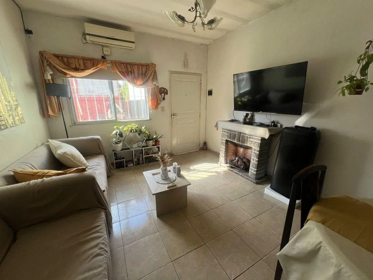VENTA CASA 4 AMB JAR COCHERA + CASA 4 AMB CASTELAR 2