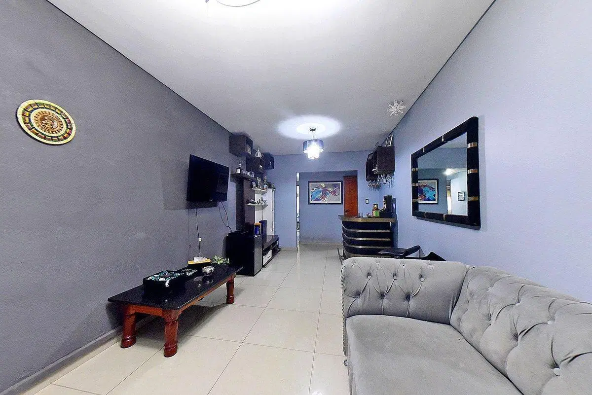 VENTA CASA 5 AMB COCHERA JARDIN Y PILETA ITUZAINGO 3