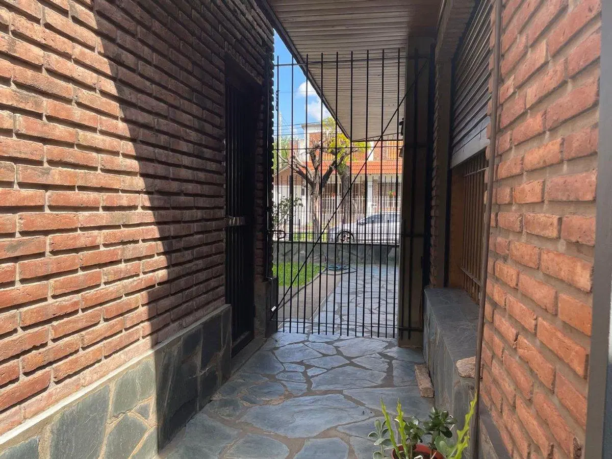 VENTA CASA VILLA TESEI 4 AMBIENTES APTA CREDITO 3